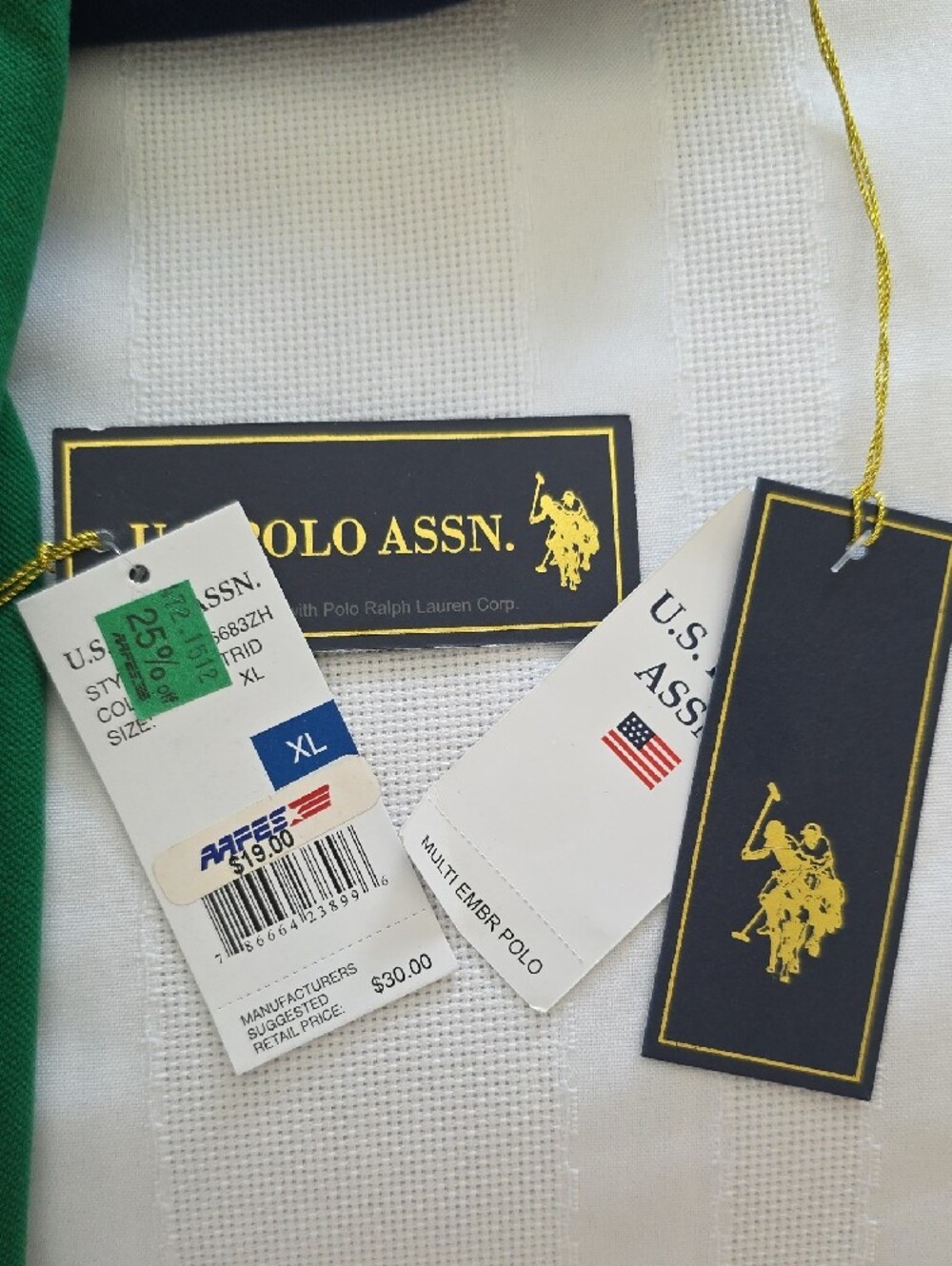 U.S. Polo Assn. Classic Polo Shirts in Red, Green & Navy 3 Pack New With Tags XL - Picture 3 of 9